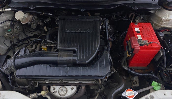2014 Maruti Swift VXI, Petrol, Manual, 91,395 km, Engine View
