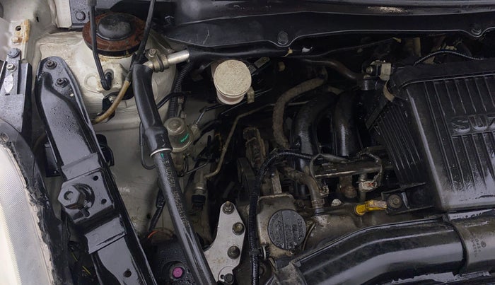 2014 Maruti Swift VXI, Petrol, Manual, 91,395 km, Engine View - Right