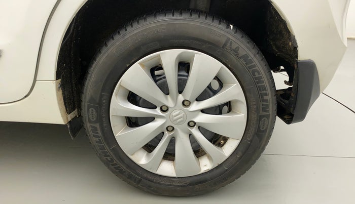 2017 Maruti Baleno DELTA PETROL 1.2, Petrol, Manual, 71,575 km, Left Rear Wheel