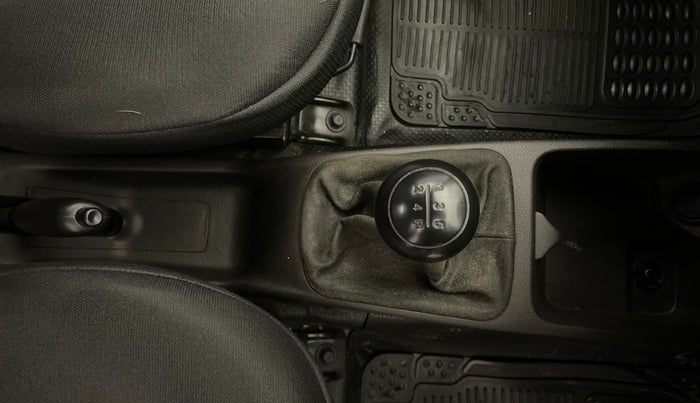 2015 Hyundai Eon ERA +, Petrol, Manual, 73,684 km, Gear Lever