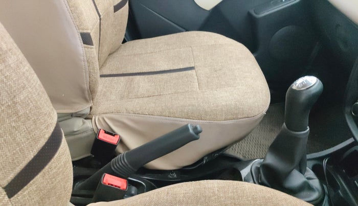 2014 Renault Duster 85 PS RXL DIESEL, Diesel, Manual, 34,342 km, Gear Lever