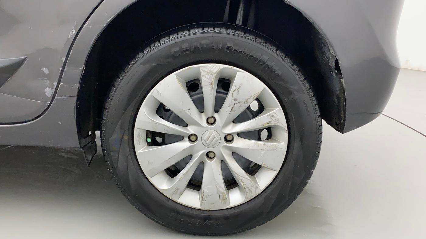 2016 Maruti Baleno DELTA PETROL 1.2, Petrol, Manual, 73,704 km, Left Rear Wheel