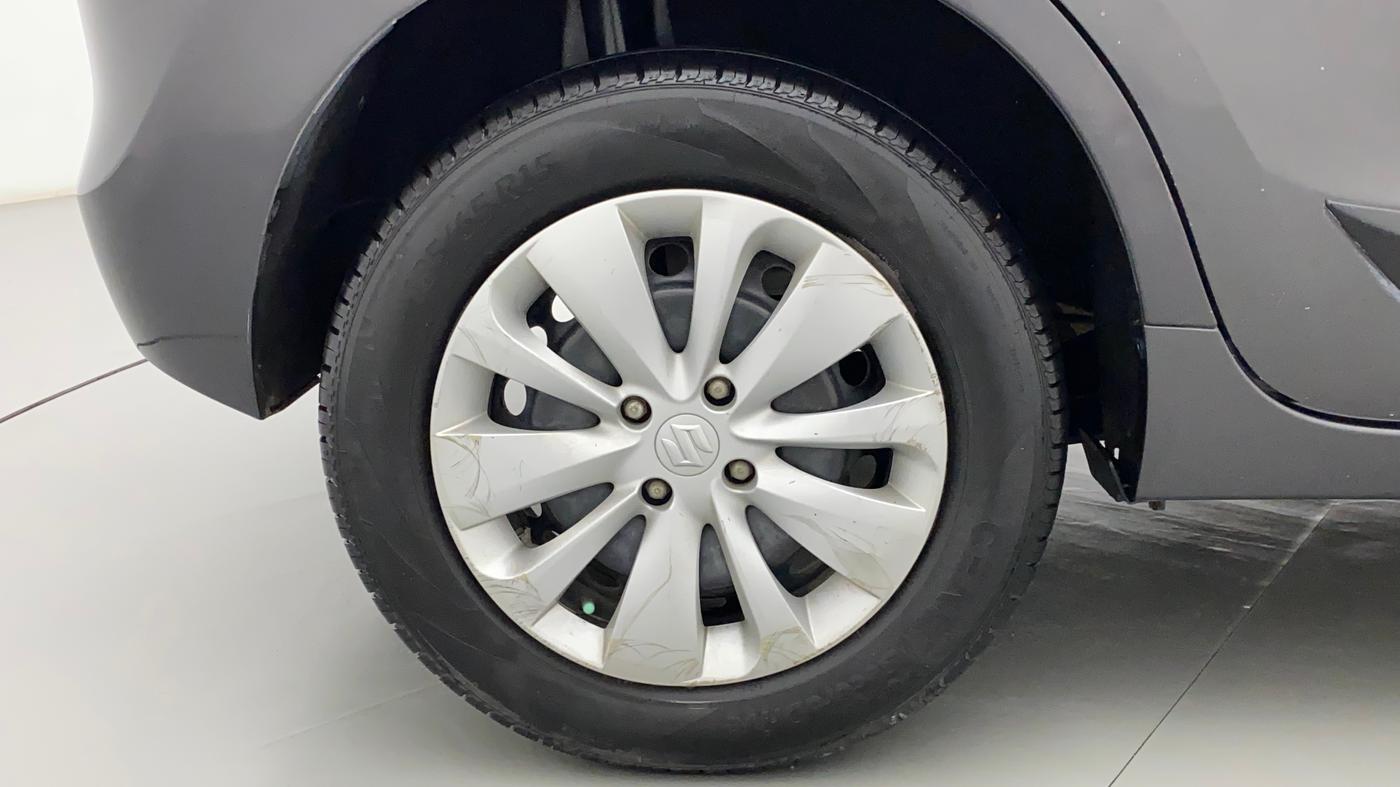 2016 Maruti Baleno DELTA PETROL 1.2, Petrol, Manual, 73,704 km, Right Rear Wheel