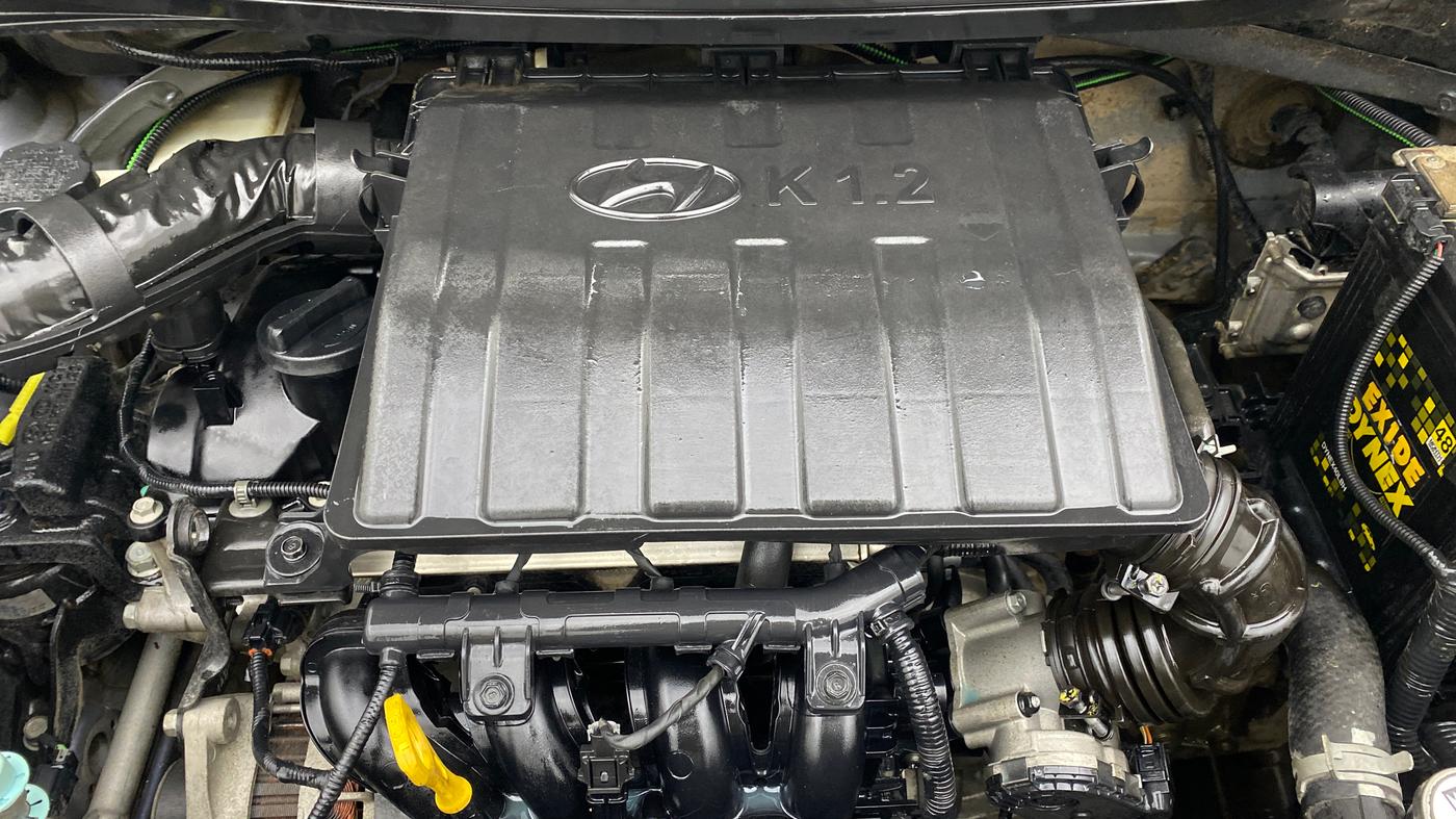 2017 Hyundai Grand i10 SPORTZ (O) 1.2 KAPPA VTVT, Petrol, Manual, 90,452 km, Engine View