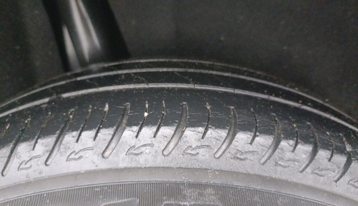 2019 Maruti Baleno DELTA PETROL 1.2, Petrol, Manual, 57,024 km, Right Rear Tyre Tread