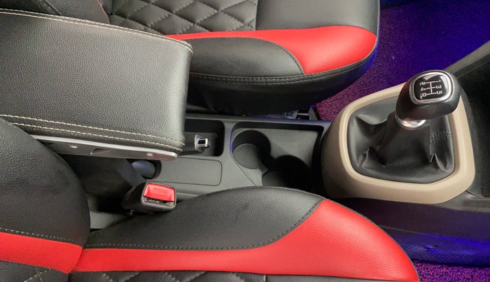 2019 Hyundai Grand i10 SPORTZ 1.2 KAPPA VTVT, Petrol, Manual, 48,441 km, Gear Lever