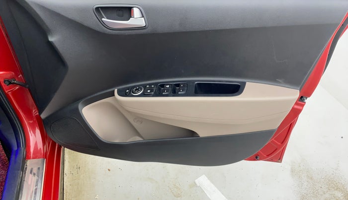 2019 Hyundai Grand i10 SPORTZ 1.2 KAPPA VTVT, Petrol, Manual, 48,441 km, Driver Side Door Panels Control