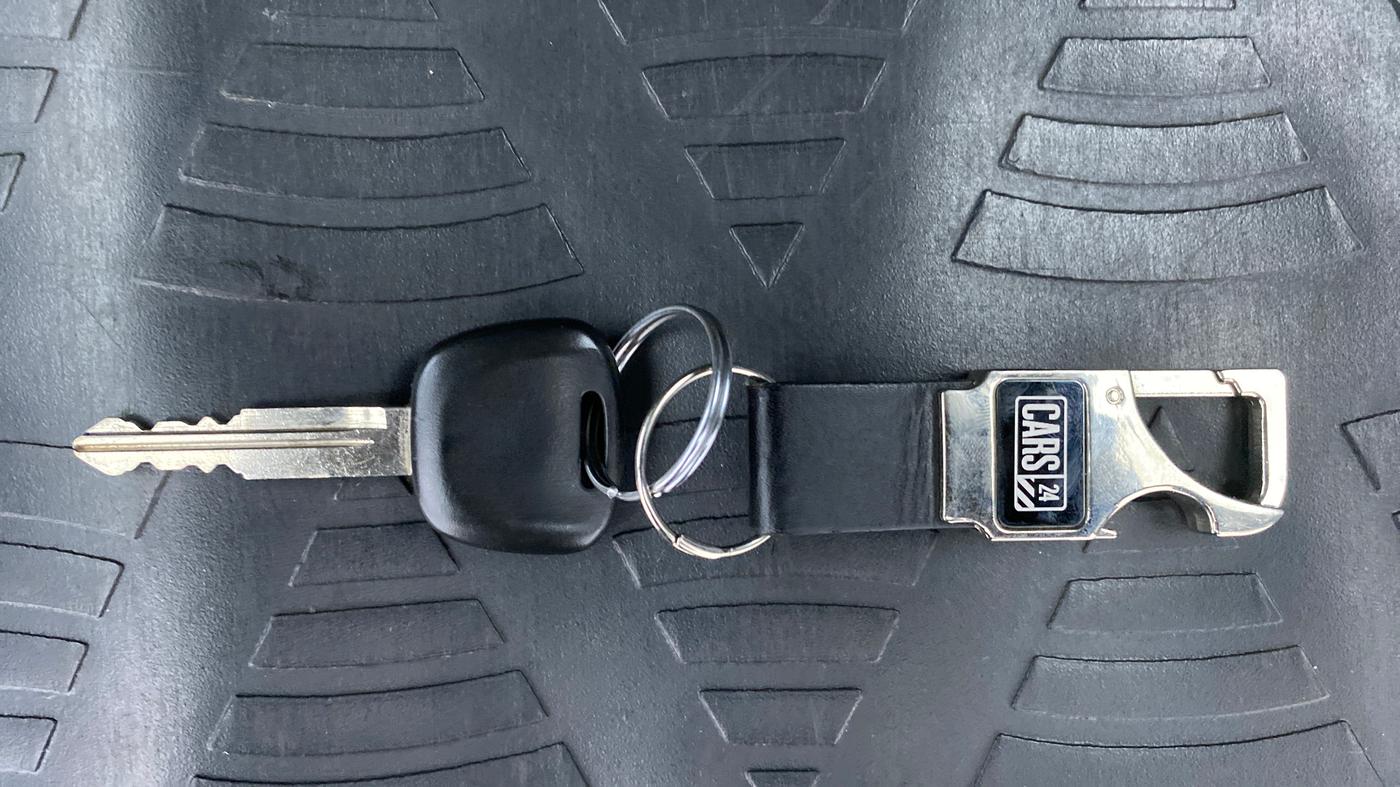 2019 Maruti Eeco 5 STR WITH AC PLUSHTR, Petrol, Manual, 39,728 km, Key Close Up