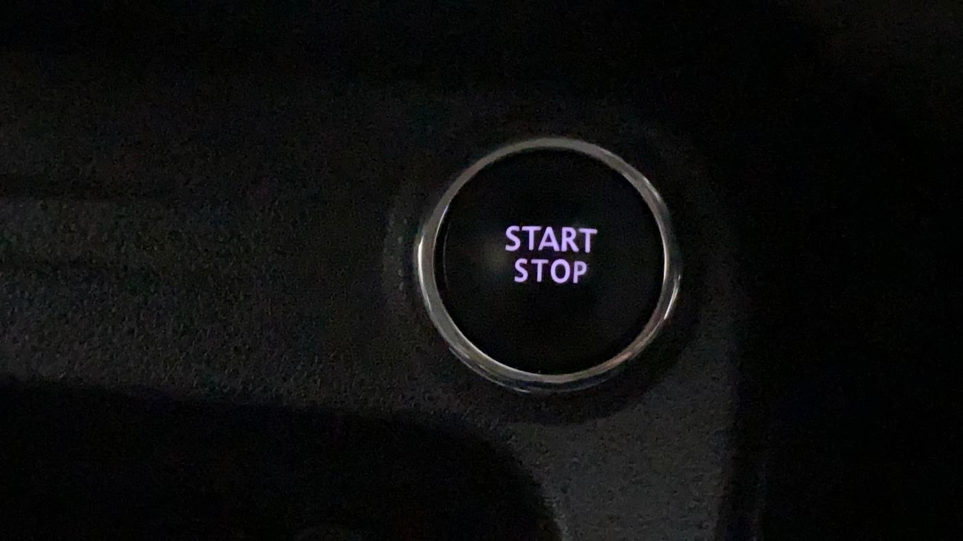 2019 Renault Captur PLATINE DIESEL DUAL TONE, Diesel, Manual, 83,603 km, Keyless Start/ Stop Button