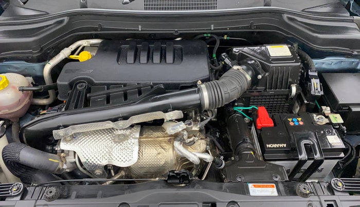 2023 Mahindra XUV300 W8 (O) 1.5 DIESEL, Diesel, Manual, 10,694 km, Open Bonet