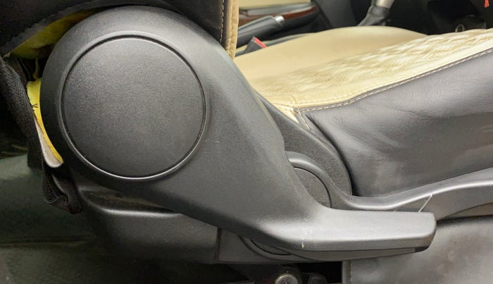 2018 Maruti Baleno ALPHA CVT PETROL 1.2, Petrol, Automatic, 92,368 km, Driver Side Adjustment Panel