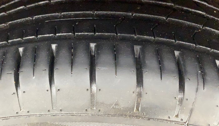 2018 Maruti Baleno ALPHA CVT PETROL 1.2, Petrol, Automatic, 92,368 km, Right Rear Tyre Tread