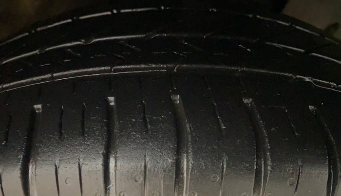 2018 Nissan Micra Active XL, Petrol, Manual, 71,323 km, Right Front Tyre Tread