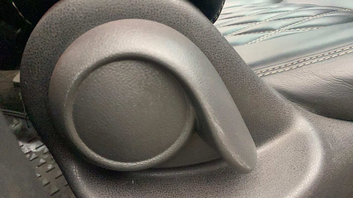 2018 Nissan Micra Active XL, Petrol, Manual, 71,323 km, Driver Side Adjustment Panel