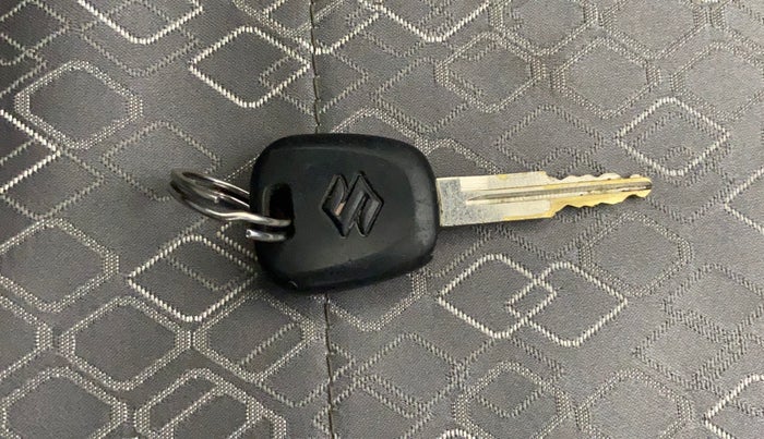 2018 Maruti Alto 800 LXI, Petrol, Manual, 28,873 km, Key Close Up