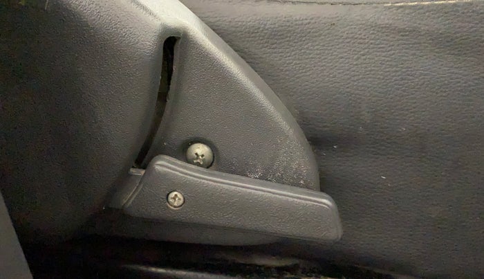 2018 Maruti Alto 800 LXI, Petrol, Manual, 28,873 km, Driver Side Adjustment Panel