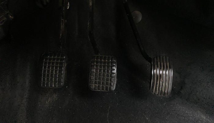 2017 Tata Tiago XZ DIESEL, Diesel, Manual, 68,917 km, Pedals