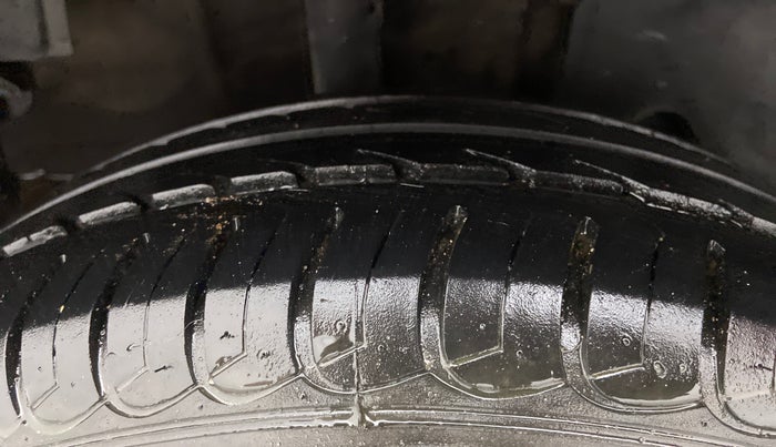 2017 Tata Tiago XZ DIESEL, Diesel, Manual, 68,917 km, Right Rear Tyre Tread