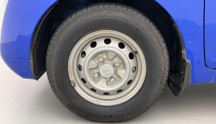 2014 Hyundai Eon ERA +, Petrol, Manual, 37,382 km, Left Front Wheel