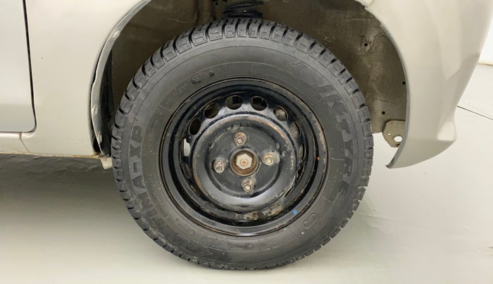 2016 Maruti Alto 800 LXI, Petrol, Manual, 29,781 km, Right Front Wheel