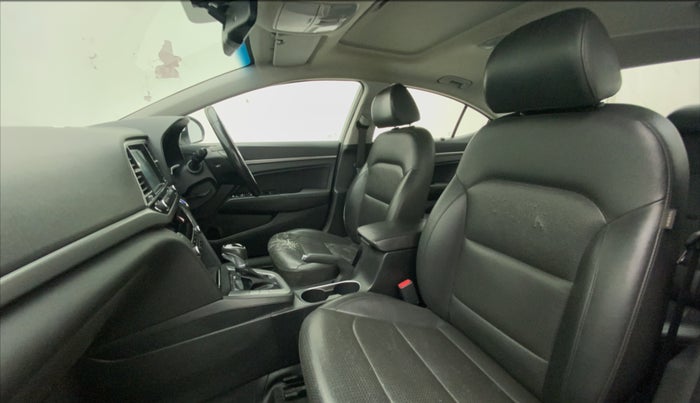 2018 Hyundai New Elantra 2.0 SX(O) AT PETROL, Petrol, Automatic, 67,635 km, Right Side Front Door Cabin