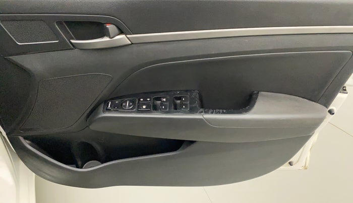 2018 Hyundai New Elantra 2.0 SX(O) AT PETROL, Petrol, Automatic, 67,635 km, Driver Side Door Panels Control