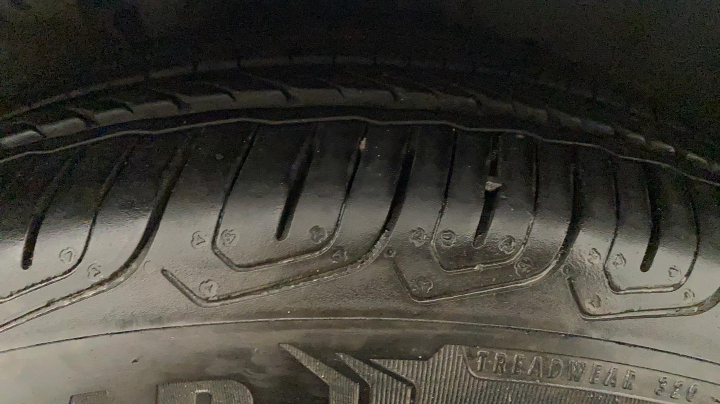 2018 Hyundai New Elantra 2.0 SX(O) AT PETROL, Petrol, Automatic, 67,635 km, Left Front Tyre Tread