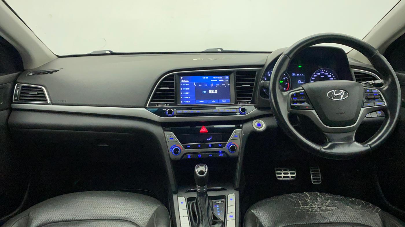 2018 Hyundai New Elantra 2.0 SX(O) AT PETROL, Petrol, Automatic, 67,635 km, Dashboard