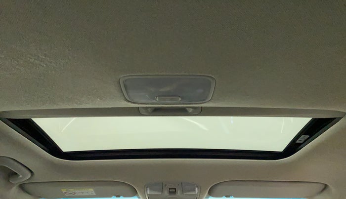 2018 Hyundai New Elantra 2.0 SX(O) AT PETROL, Petrol, Automatic, 67,635 km, Moonroof/ Sunroof