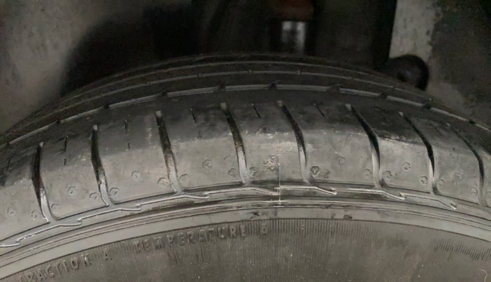 2022 KIA SELTOS HTK PLUS 1.5, Petrol, Manual, 25,876 km, Left Rear Tyre Tread