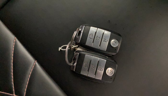 2022 KIA SELTOS HTK PLUS 1.5, Petrol, Manual, 25,876 km, Key Close Up