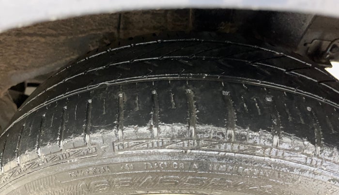 2014 Hyundai Grand i10 ASTA (O) 1.2 KAPPA VTVT, Petrol, Manual, 27,339 km, Left Rear Tyre Tread