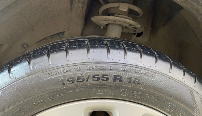 2016 Maruti Baleno ZETA PETROL 1.2, Petrol, Manual, 31,614 km, Left Front Tyre Tread