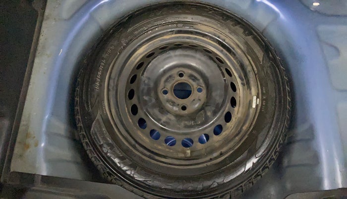 2016 Maruti Baleno ZETA PETROL 1.2, Petrol, Manual, 31,614 km, Spare Tyre