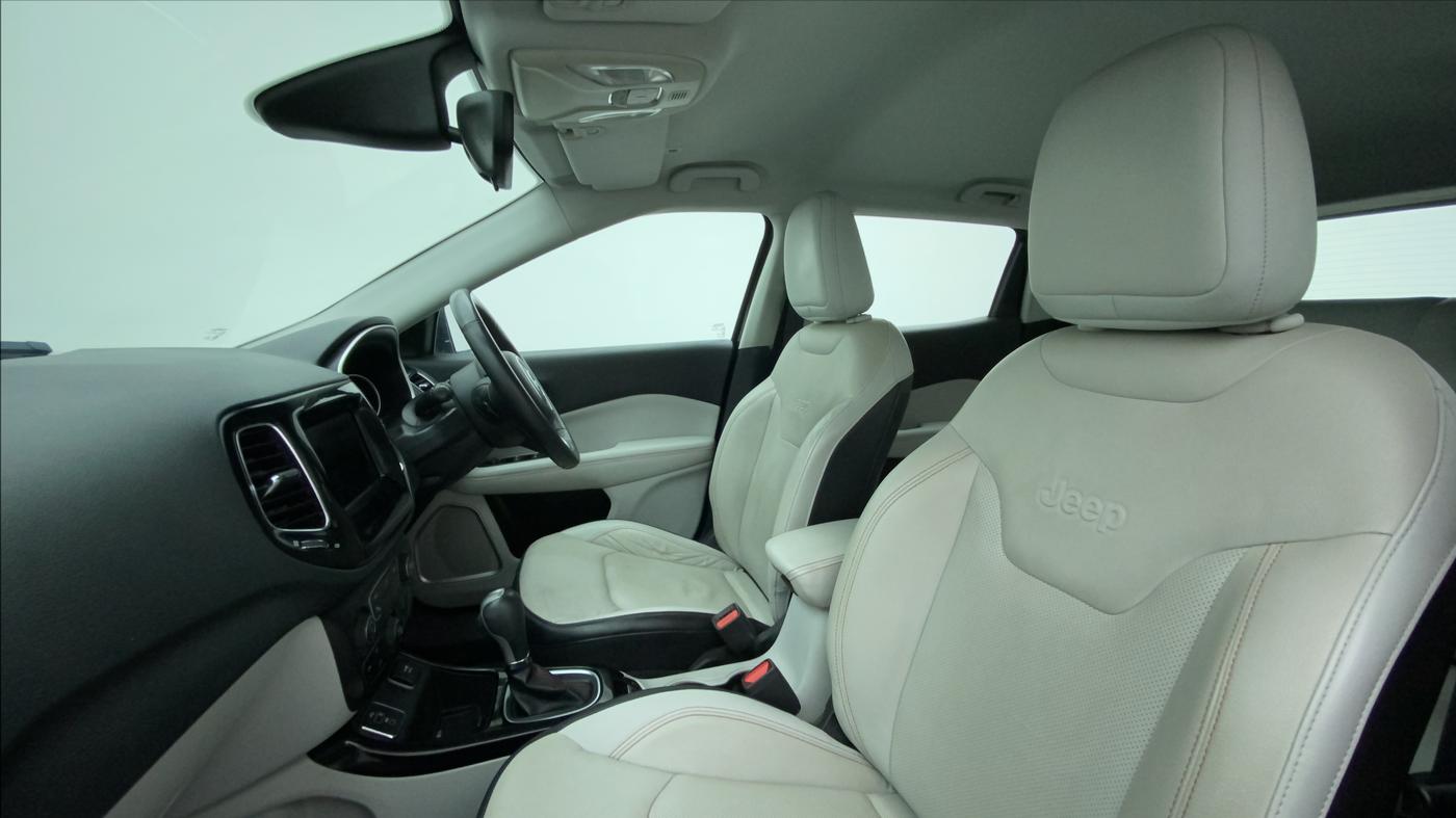 2017 Jeep Compass LIMITED 1.4 PETROL AT, Petrol, Automatic, 45,343 km, Right Side Front Door Cabin