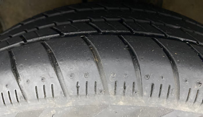2018 Maruti Celerio X Zxi AMT, Petrol, Automatic, 21,165 km, Left Front Tyre Tread