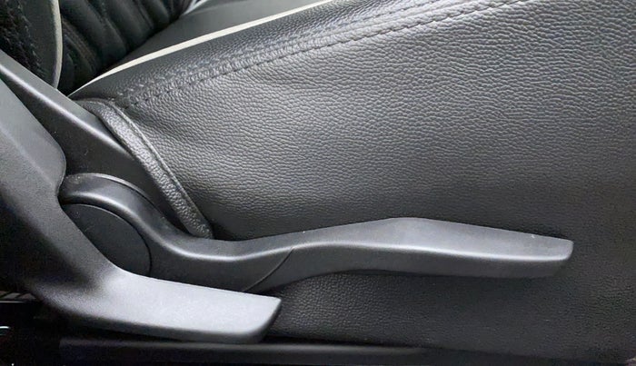 2022 Maruti Swift ZXI PLUS DUAL TONE, Petrol, Manual, 7,066 km, Driver Side Adjustment Panel