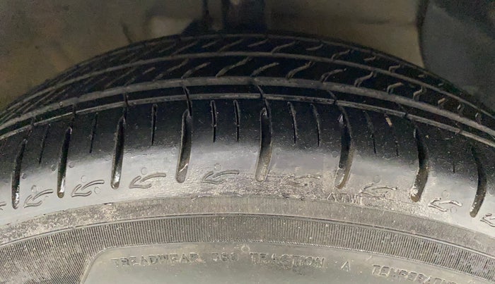 2023 Hyundai GRAND I10 NIOS SPORTZ 1.2 KAPPA VTVT, Petrol, Manual, 1,987 km, Right Front Tyre Tread