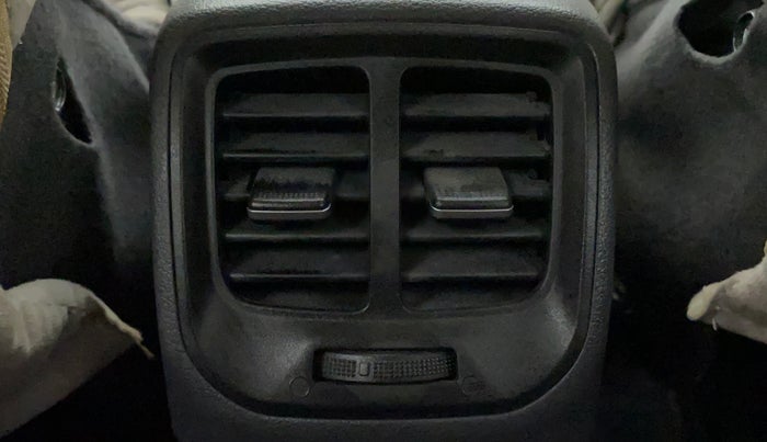 2023 Hyundai GRAND I10 NIOS SPORTZ 1.2 KAPPA VTVT, Petrol, Manual, 1,987 km, Rear AC Vents