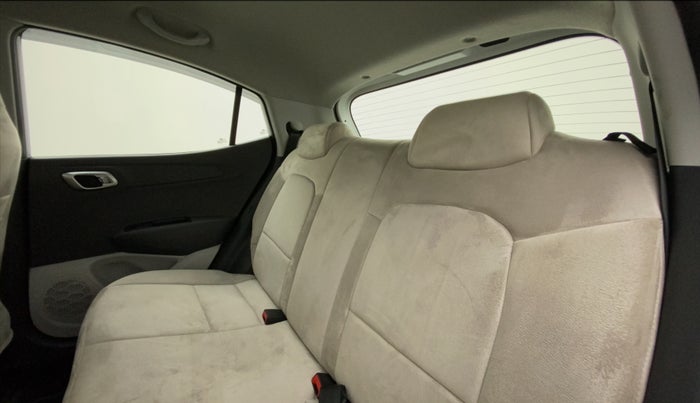 2023 Hyundai GRAND I10 NIOS SPORTZ 1.2 KAPPA VTVT, Petrol, Manual, 1,987 km, Right Side Rear Door Cabin