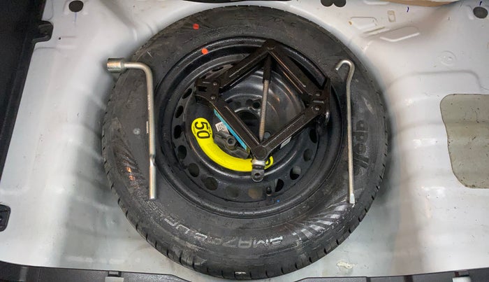 2023 Hyundai GRAND I10 NIOS SPORTZ 1.2 KAPPA VTVT, Petrol, Manual, 1,987 km, Spare Tyre