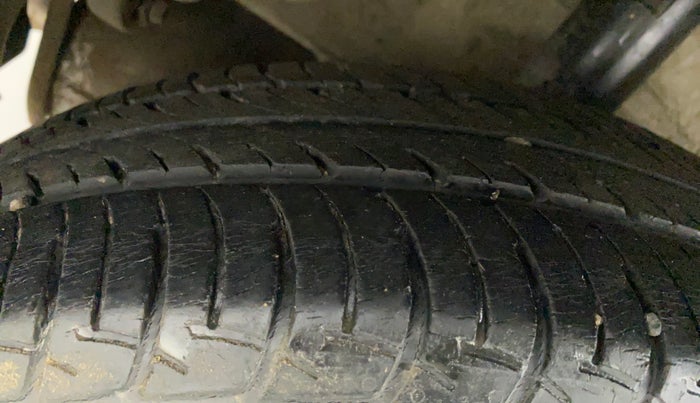 2017 Maruti Celerio VXI, Petrol, Manual, 51,832 km, Right Rear Tyre Tread