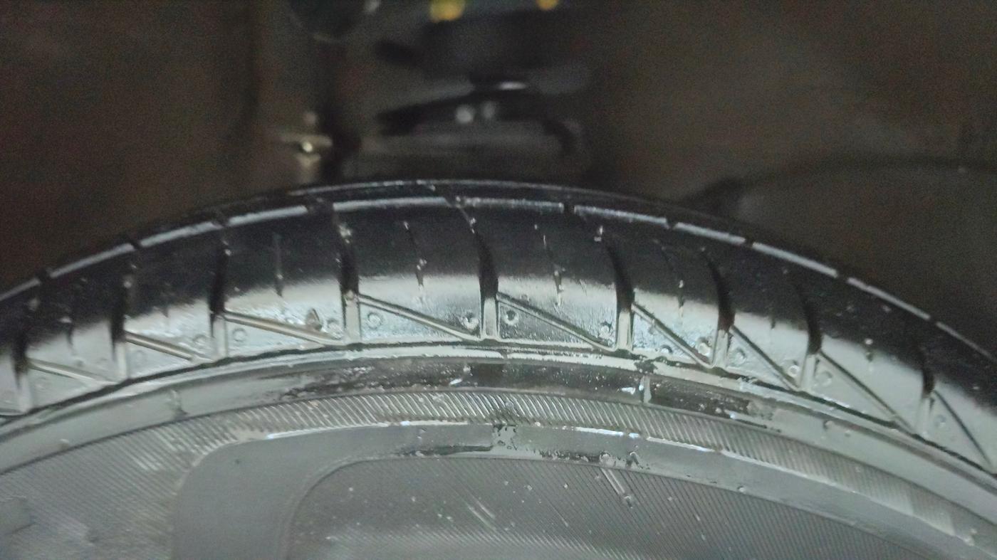 2022 Maruti Alto LXI OPT CNG, CNG, Manual, 25,127 km, Right Front Tyre Tread