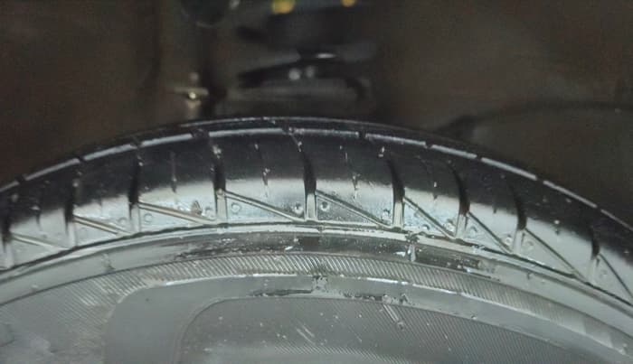 2022 Maruti Alto LXI OPT CNG, CNG, Manual, 25,127 km, Right Front Tyre Tread