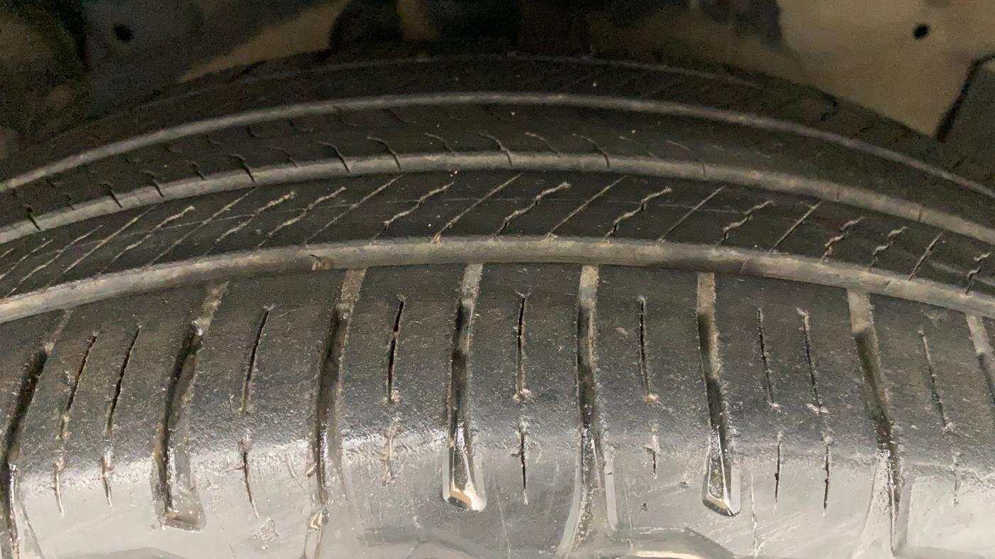 2013 Honda CRV 2.4 AWD AT, Petrol, Automatic, 83,902 km, Right Front Tyre Tread