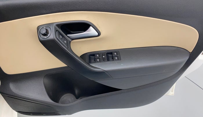 2019 Volkswagen Ameo HIGHLINE PLUS DSG 1.5, Diesel, Automatic, 11,883 km, Driver Side Door Panels Control