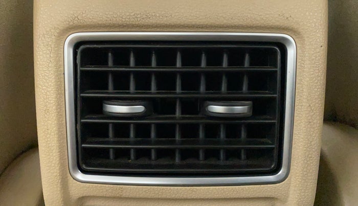 2019 Volkswagen Ameo HIGHLINE PLUS DSG 1.5, Diesel, Automatic, 11,883 km, Rear AC Vents