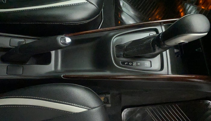 2016 Maruti Baleno ZETA CVT PETROL 1.2, Petrol, Automatic, 20,049 km, Gear Lever