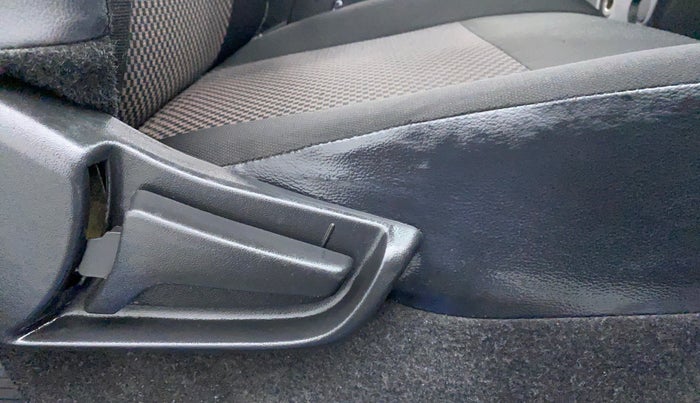 2020 Maruti S PRESSO VXI CNG, CNG, Manual, 16,793 km, Driver Side Adjustment Panel