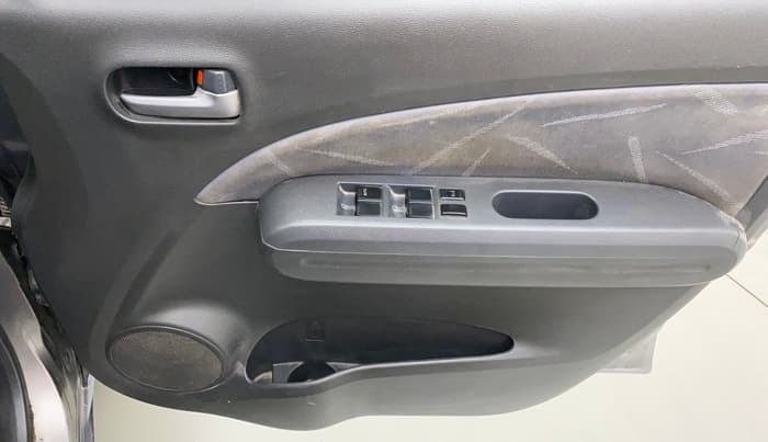 2011 Maruti Ritz VXI, Petrol, Manual, 59,680 km, Driver Side Door Panels Control